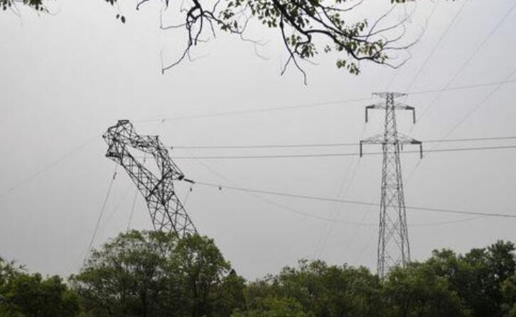輸電線(xiàn)路桿塔傾斜在線(xiàn)監(jiān)測(cè)，做好輸電鐵塔“監(jiān)管員”